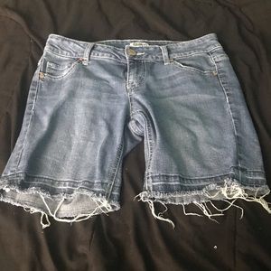 ⭐️Celebrity Pink Blue Jean Shorts with fringes